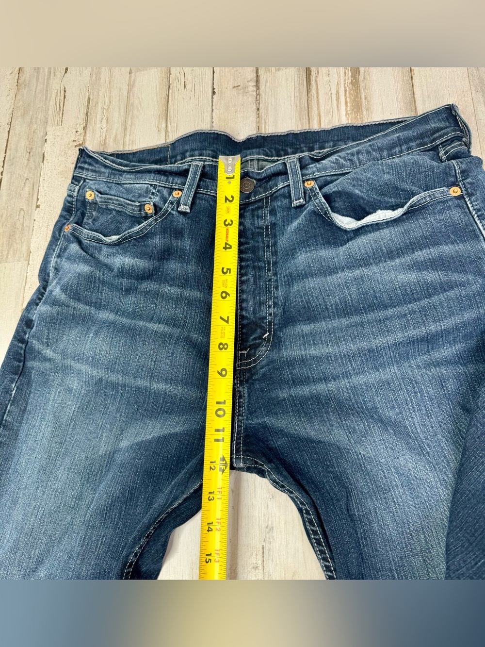 Levi's Men's 505 Regular Fit 36x32 Denim Jeans Medium Stonewash - Picture 8 of 12
